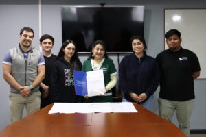 Estudiantes de Ingeniería en Construcción UFRO desarrollan proyecto de invernadero ecológico para sala cuna Rayito de Luz