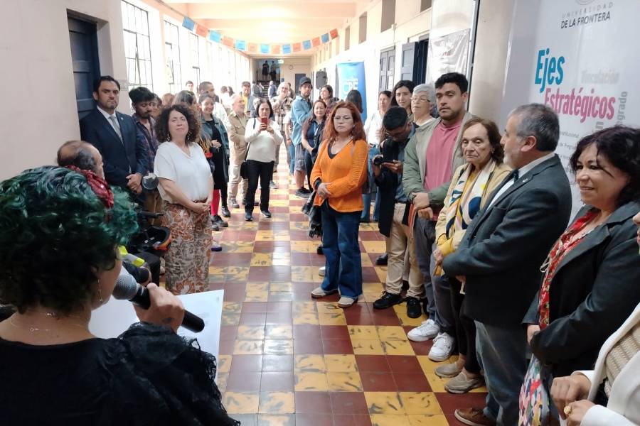 Egresado de la Universidad de La Frontera presenta en Campus Angol exposición "Convergencia"